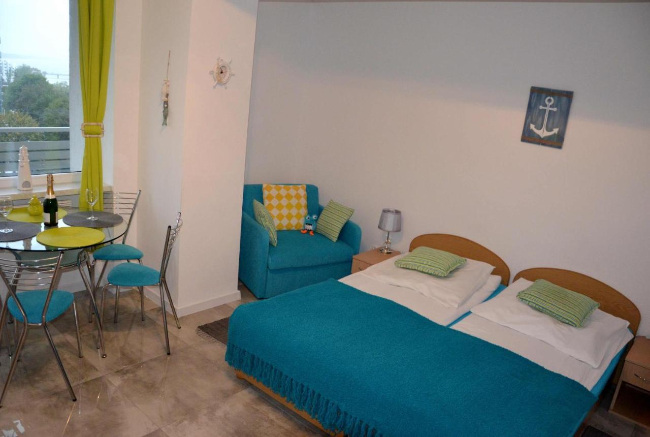 Apartament Z Panoramicznym Widokiem Na Morze Blisko Plazy I Centrum Pl Eng De Miedzyzdroje Bagian luar foto